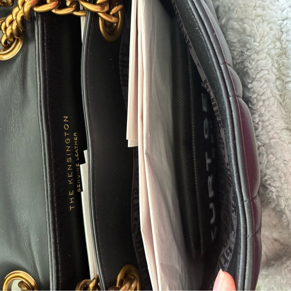 Kurt Geiger Black Kensington Quilted Crossbody with Gold Chain Detail - Picture 4 of 4